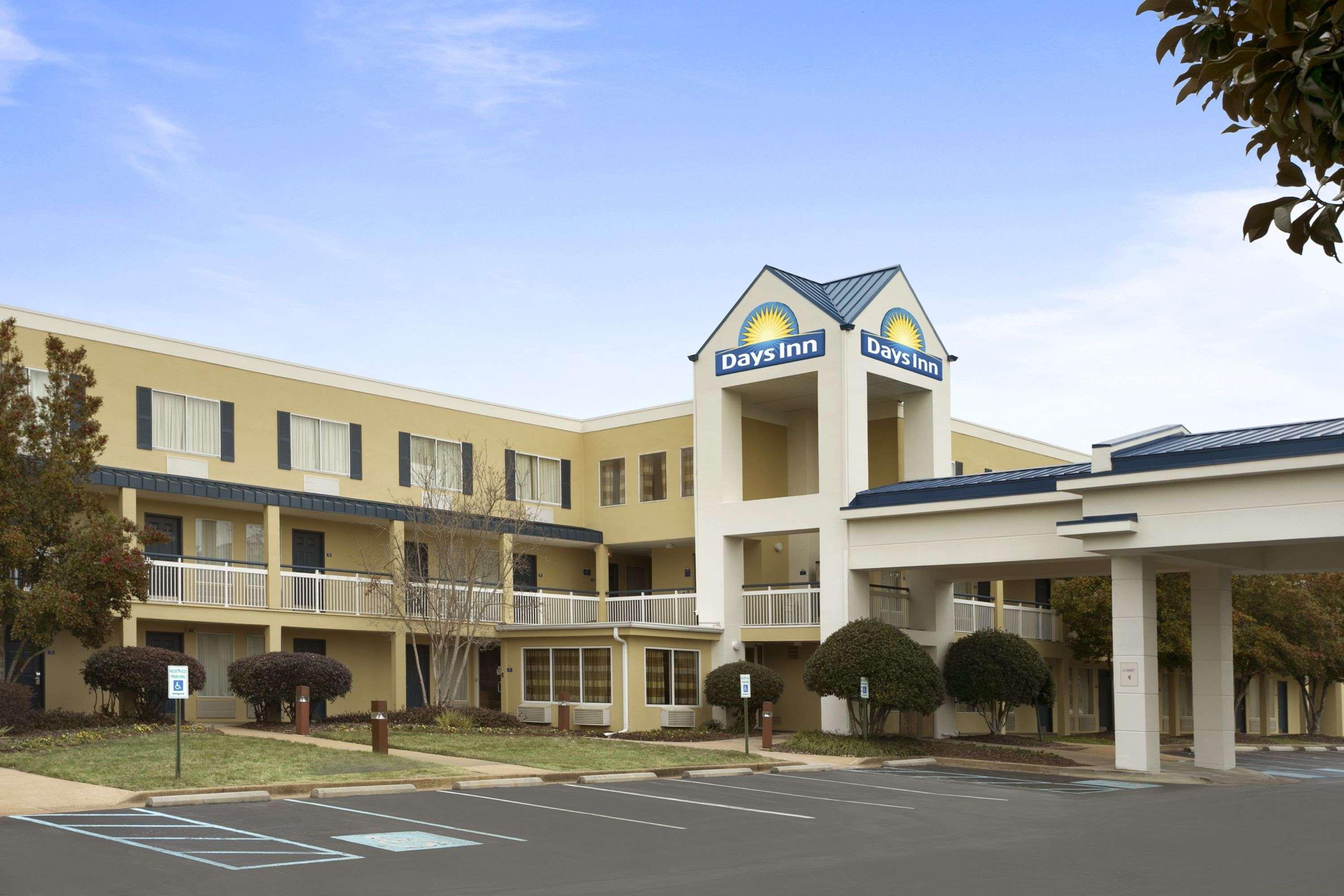 Days Inn By Wyndham Chattanooga/Hamilton Place Eksteriør bilde