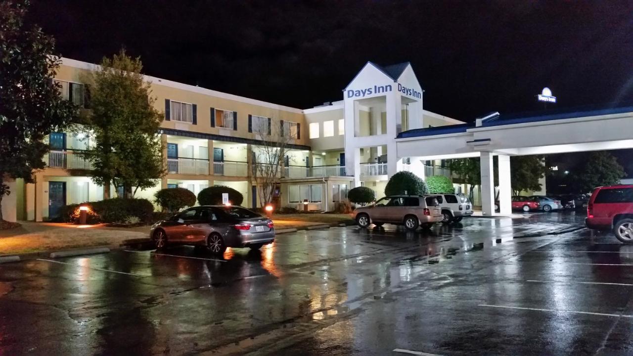 Days Inn By Wyndham Chattanooga/Hamilton Place Eksteriør bilde